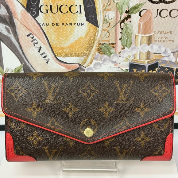 Louis Vuitton Handbags - Louis Vuitton Retiro Monogram Sarah Wallet 😍❤️